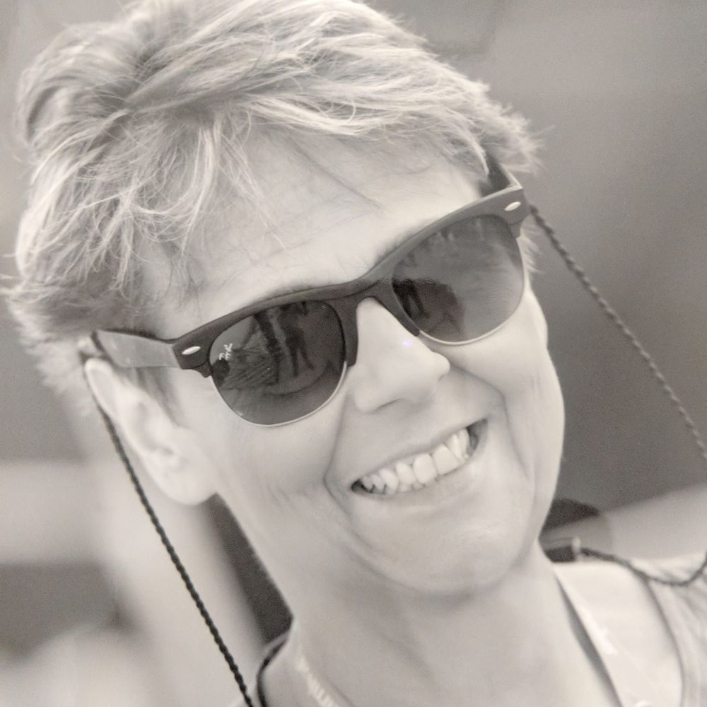 Meet your Posher, Denise